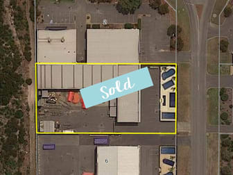 4 Pickard Ave Rockingham WA 6168 - Image 1