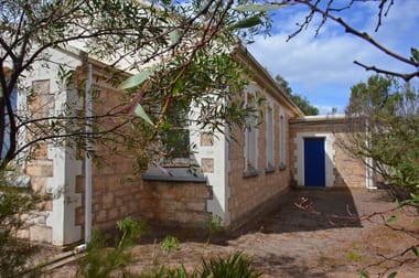 19 Cook Street Parndana SA 5220 - Image 2