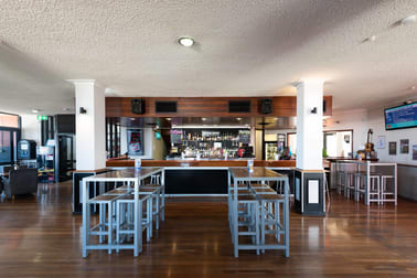 TAVERN @ THE ROCKS/20 Enterprise Avenue Two Rocks WA 6037 - Image 3
