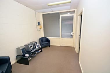 11/103-111 Percy Street Portland VIC 3305 - Image 2