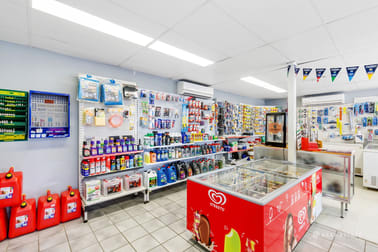 38 Pattison Street Emu Park QLD 4710 - Image 2