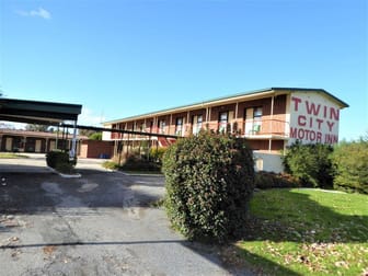 166 Melbourne Rd Wodonga VIC 3690 - Image 2