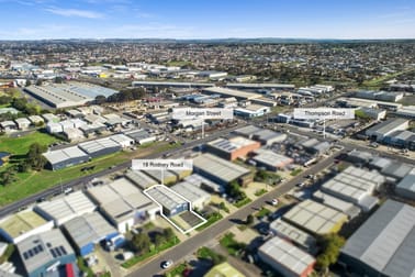 18 Rodney Road North Geelong VIC 3215 - Image 2