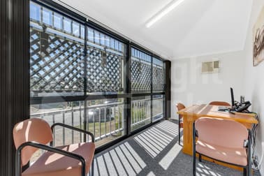 72 Elphinstone Street Berserker QLD 4701 - Image 3