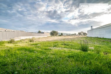 11 Houtman Street Wagga Wagga NSW 2650 - Image 1