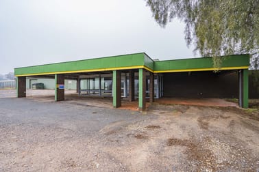 2-20 Red Gum Street Narrandera NSW 2700 - Image 3