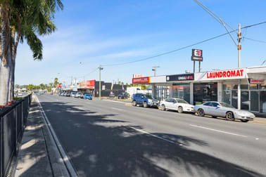 Shop/143 Musgrave Street Berserker QLD 4701 - Image 3