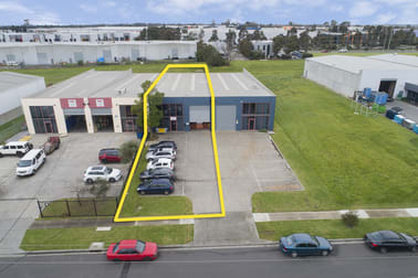 1/14 Brett Drive Carrum Downs VIC 3201 - Image 2