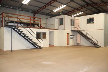 6 Struan Court Wilsonton QLD 4350 - Image 2