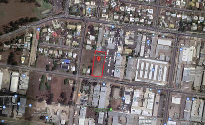 Click to view all images 50-52 Islander Rd Pialba QLD 4655 - Image 1