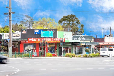 Click to view all images 610 Canterbury Road Vermont VIC 3133 - Image 3