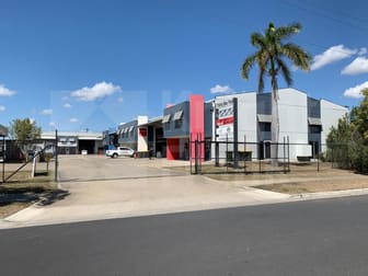 Click to view all images Whole of the property/31 Park Street Park Avenue QLD 4701 - Image 1