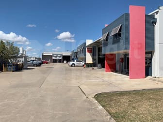 Click to view all images Whole of the property/31 Park Street Park Avenue QLD 4701 - Image 3