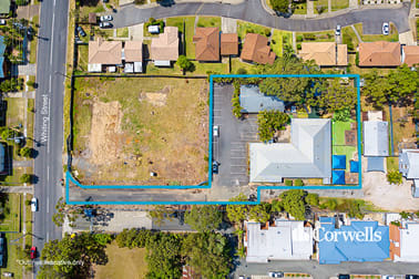 168A Whiting Street Labrador QLD 4215 - Image 2