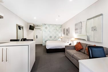 814/480 Collins St Melbourne VIC 3000 - Image 2