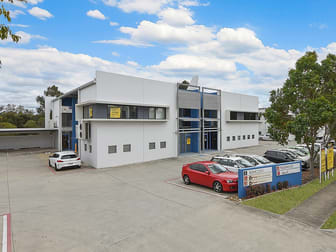 8/191 Hedley Avenue Hendra QLD 4011 - Image 2