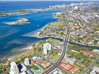 18 Frank Street Labrador QLD 4215 - Image 1