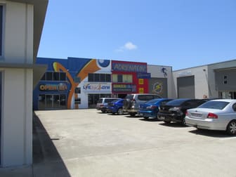 2/88 Beach Road Pialba QLD 4655 - Image 3