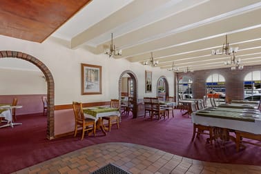 2/484 Union Road Lavington NSW 2641 - Image 2