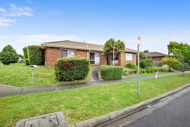 9 Fleetwood Drive Narre Warren VIC 3805 - Image 1