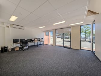 15A/16 Yampi Way Willetton WA 6155 - Image 3