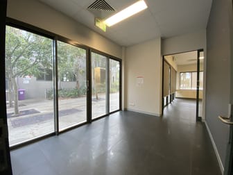 5/2 Acacia Court Robina QLD 4226 - Image 2