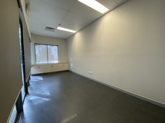 5/2 Acacia Court Robina QLD 4226 - Image 3