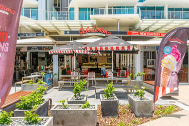 10/110 Marine Parade Coolangatta QLD 4225 - Image 2