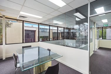 15 & 16/6 Gladstone Road Castle Hill NSW 2154 - Image 3