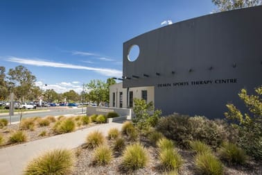 Click to view all images 2 King Street Deakin ACT 2600 - Image 2