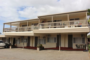 Click to view all images 167 Goondoon Street Gladstone Central QLD 4680 - Image 2