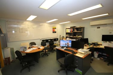 Click to view all images 2 & 3/74 Leyland Garbutt QLD 4814 - Image 3