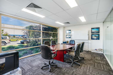 Unit 3, 2 Frost Drive Mayfield West NSW 2304 - Image 1