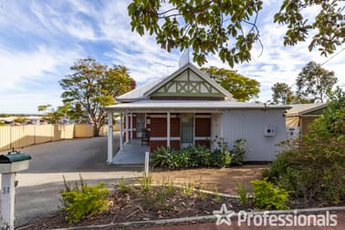 31 Church Ave Armadale WA 6112 - Image 2