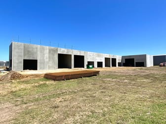 1/11 Railway Court Bairnsdale VIC 3875 - Image 2