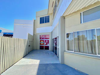 109 Ingham Road West End QLD 4810 - Image 2