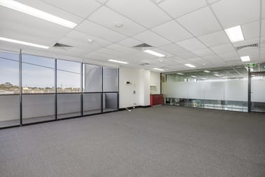 4.03/10 Tilley Lane Frenchs Forest NSW 2086 - Image 2