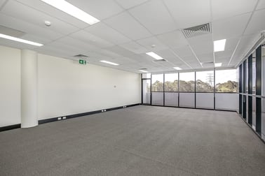 4.03/10 Tilley Lane Frenchs Forest NSW 2086 - Image 3