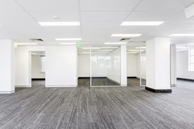 Click to view all images 405/10-12 Clarke Street Crows Nest NSW 2065 - Image 3