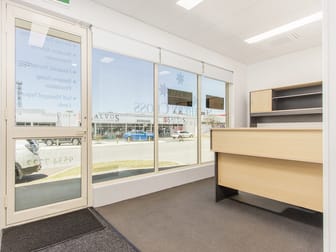 1/19 Davey Street Mandurah WA 6210 - Image 3