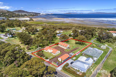 77 Frenchman Bay Road Mount Elphinstone WA 6330 - Image 1