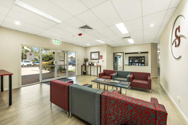 339 - 351 Anzac Avenue Harristown QLD 4350 - Image 2