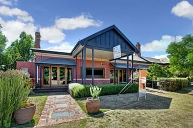 2 QUEEN STREET Avenel VIC 3664 - Image 1
