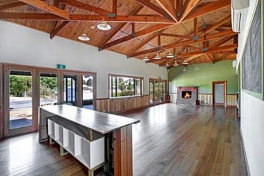 2 QUEEN STREET Avenel VIC 3664 - Image 3