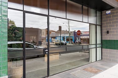 2/30 Railway Place Fairfield VIC 3078 - Image 3