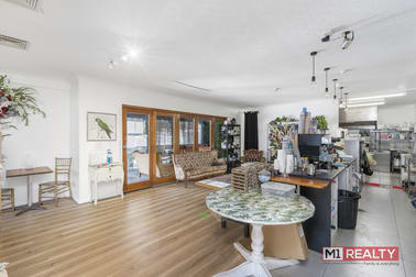 2 Goodman Close Highland Park QLD 4211 - Image 3