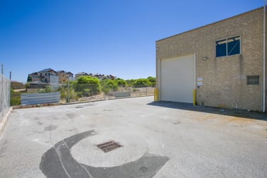 3/5 Emplacement Crescent Hamilton Hill WA 6163 - Image 2