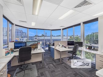 1/36 Hampton Street East Brisbane QLD 4169 - Image 3