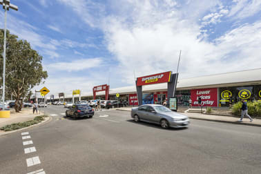 Watergardens Homeplace 430 Melton Highway Taylors Lakes VIC 3038 - Image 2