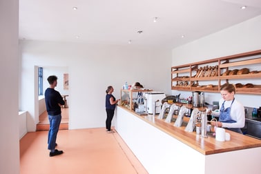 Click to view all images 182 Mount Dandenong Road Ringwood East VIC 3135 - Image 3